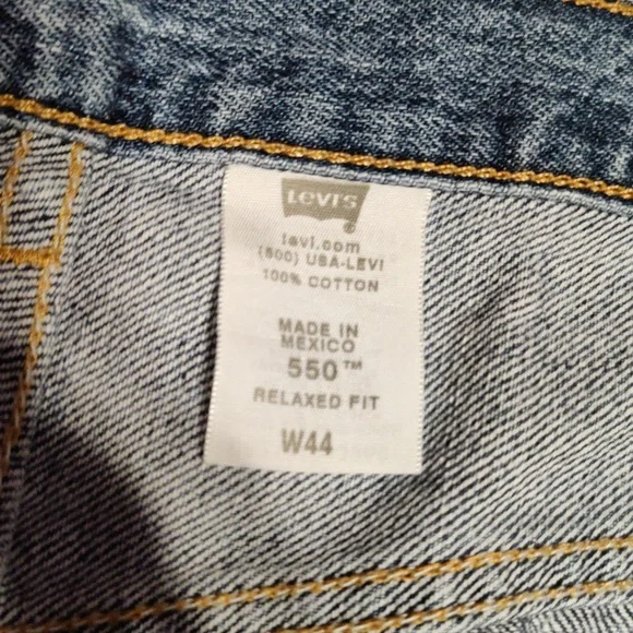 Levi's 550 relaxed Fit Shorts Sz 44 - Picture 6 of 6